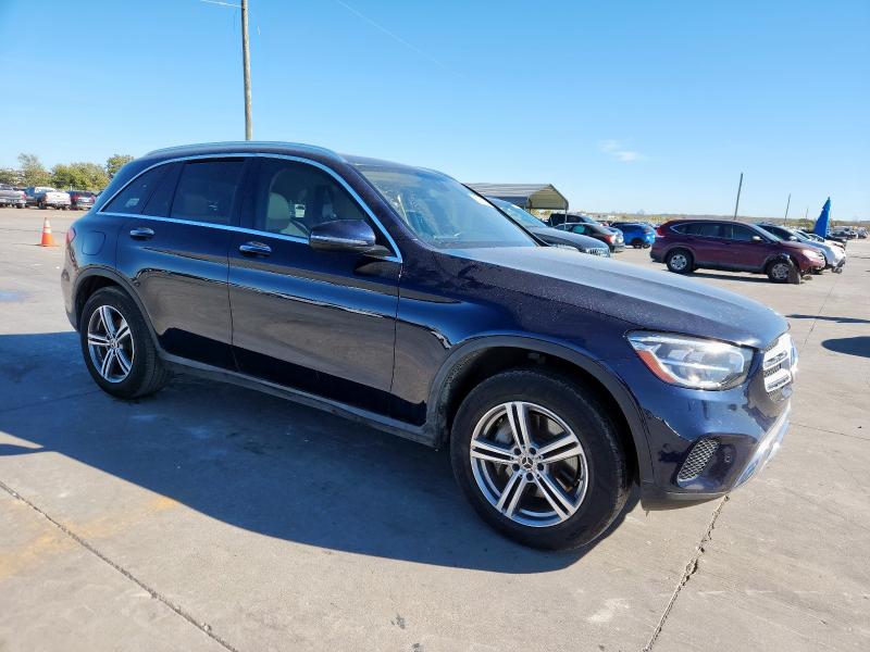 W1N0G8EB6MF906282 - 2021 MERCEDES-BENZ GLC 300 4MATIC BLUE photo 4