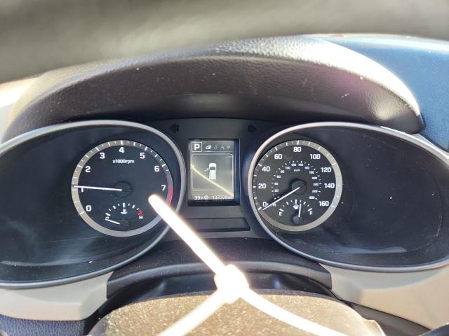 5XYZT3LBXHG391404 - 2017 HYUNDAI SANTA FE S GRAY photo 9