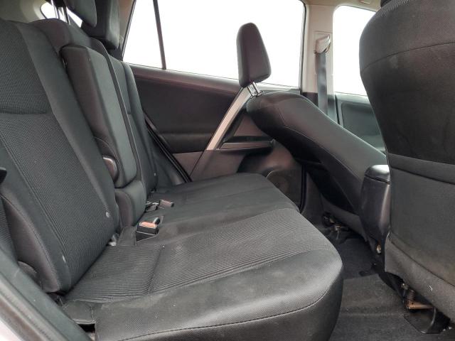 2T3ZFREV5GW273892 - 2016 TOYOTA RAV4 LE SILVER photo 11