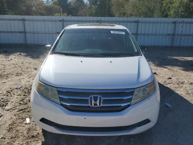 5FNRL5H63BB030845 - 2011 HONDA ODYSSEY EXL WHITE photo 5