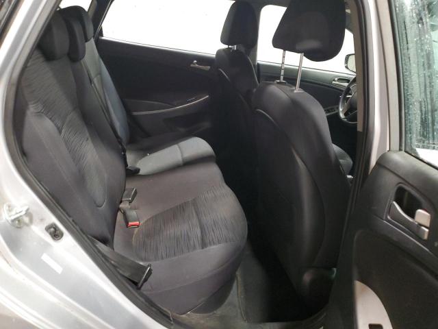 KMHCT5AE7HU341245 - 2017 HYUNDAI ACCENT SE SILVER photo 10