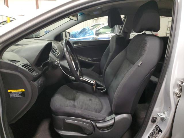 KMHCT5AE7HU341245 - 2017 HYUNDAI ACCENT SE SILVER photo 7