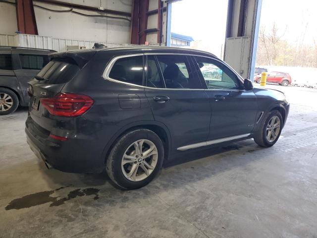 5UXTR9C57JLD61340 - 2018 BMW X3 XDRIVE30I GRAY photo 3