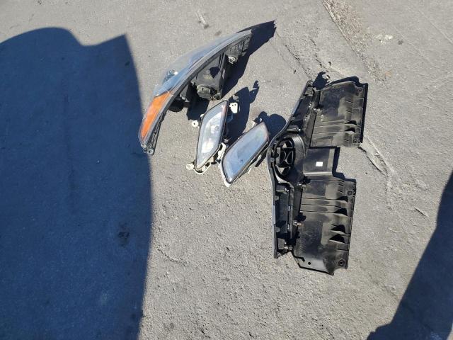 KMHTC6AD8CU052879 - 2012 HYUNDAI VELOSTER 红色 照片 12