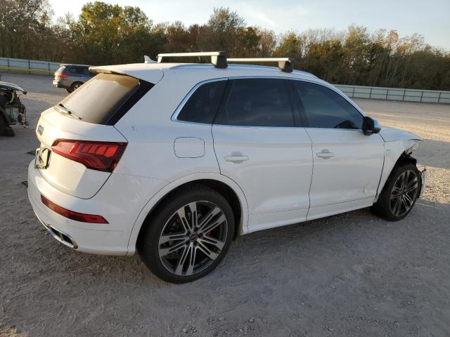 WA1C4AFY8J2242457 - 2018 AUDI SQ5 PRESTIGE WHITE photo 3