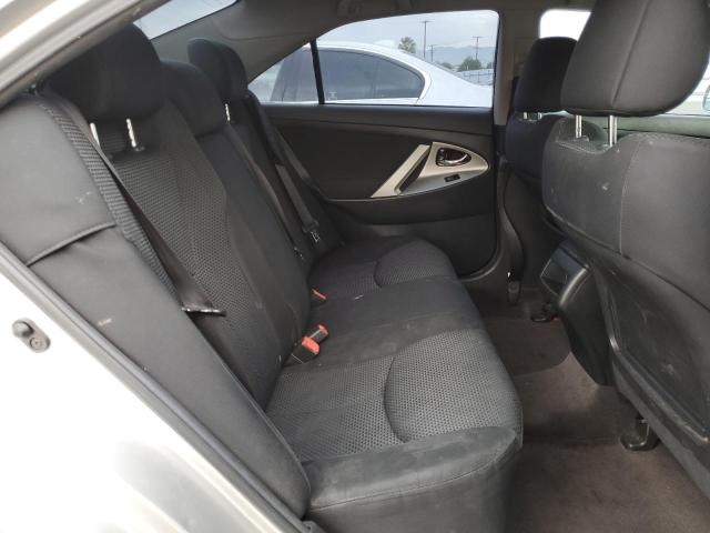 4T1BF3EK7BU170253 - 2011 TOYOTA CAMRY BASE SILVER photo 10