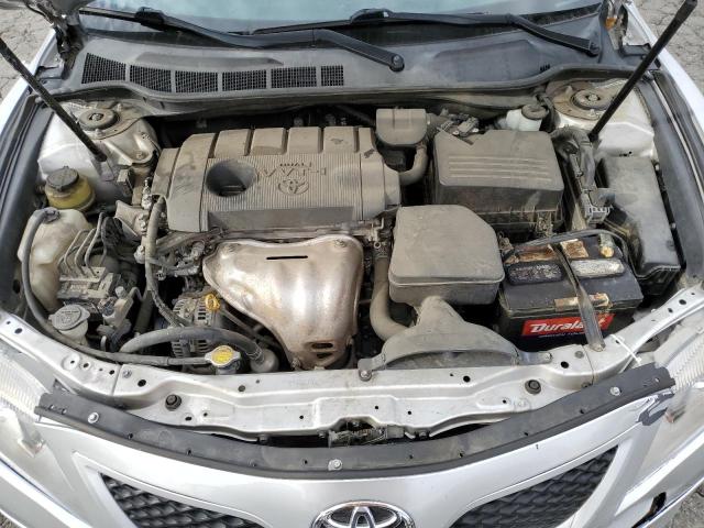4T1BF3EK7BU170253 - 2011 TOYOTA CAMRY BASE SILVER photo 11