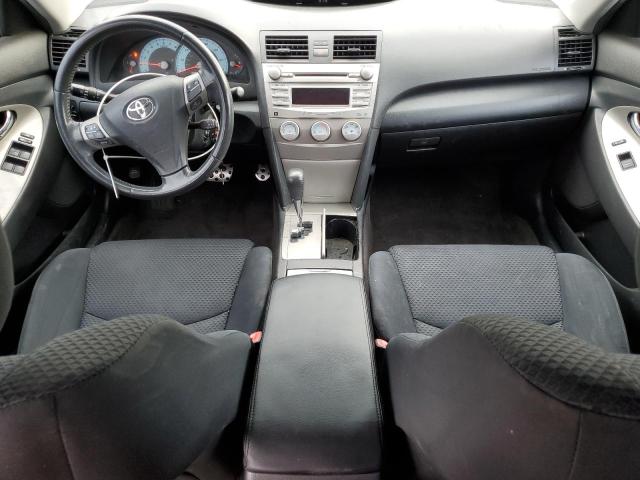 4T1BF3EK7BU170253 - 2011 TOYOTA CAMRY BASE SILVER photo 8