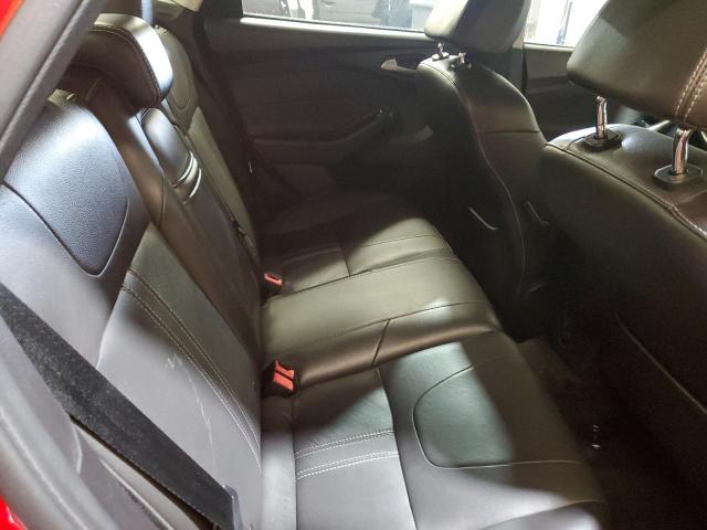 1FADP3F21DL212424 - 2013 FORD FOCUS SE RED photo 10