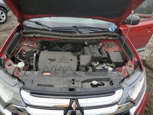 JA4AZ3A38JZ033968 - 2018 MITSUBISHI OUTLANDER SE RED photo 12