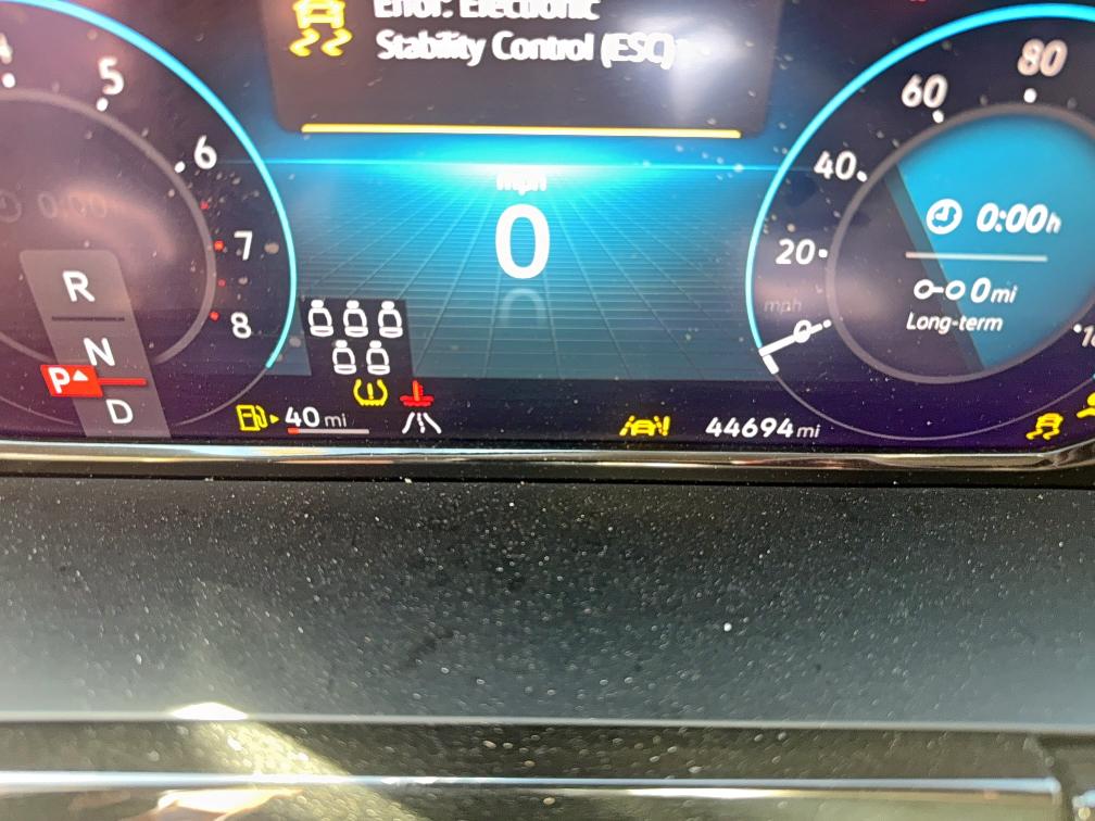 1V2DR2CA6RC543368 - 2024 VOLKSWAGEN ATLAS SE Szary zdjęcie 8