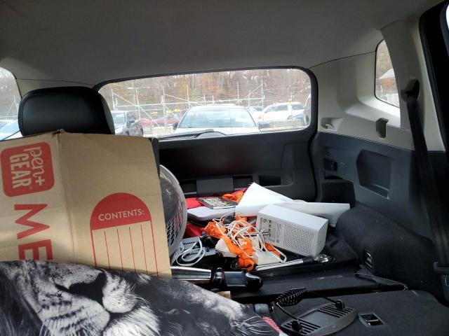 3VV2B7AX9JM073181 - 2018 VOLKSWAGEN TIGUAN SE შავი ფოტო 10