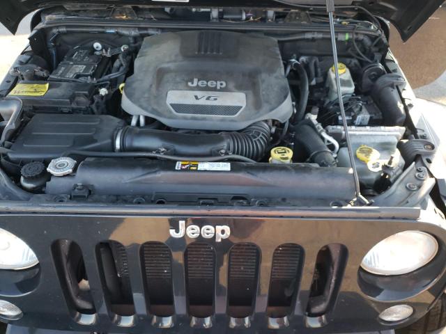 1C4HJWEG6FL509428 - 2015 JEEP WRANGLER U SAHARA BLACK photo 12