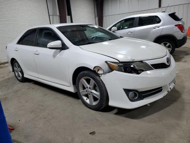 4T1BF1FK1CU593706 - 2012 TOYOTA CAMRY BASE WHITE photo 4