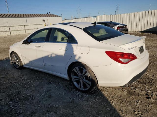 WDDSJ4GB9KN772481 - 2019 MERCEDES-BENZ CLA 250 4MATIC WHITE photo 2