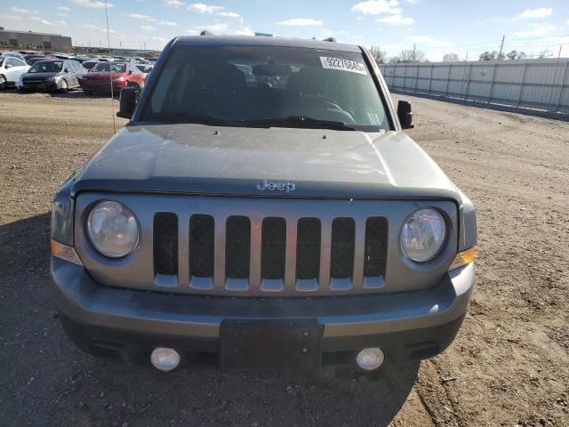 1C4NJRBB8CD688672 - 2012 JEEP PATRIOT SPORT GRAY photo 5
