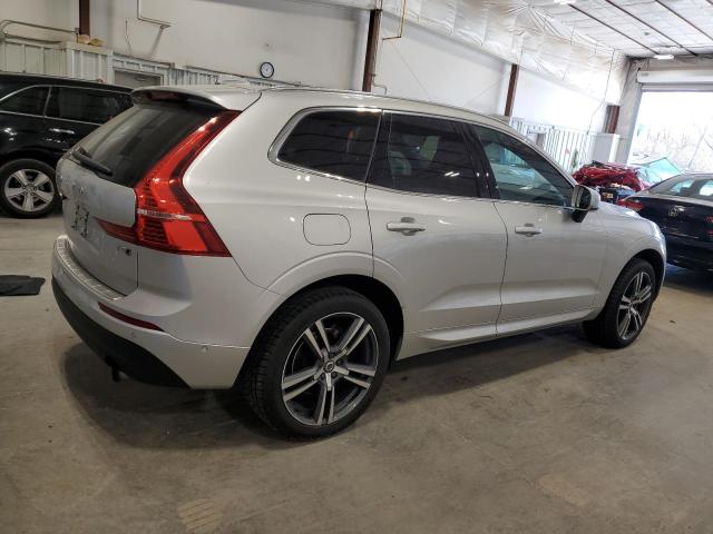 LYV102RK3KB192332 - 2019 VOLVO XC60 T5 WHITE photo 3