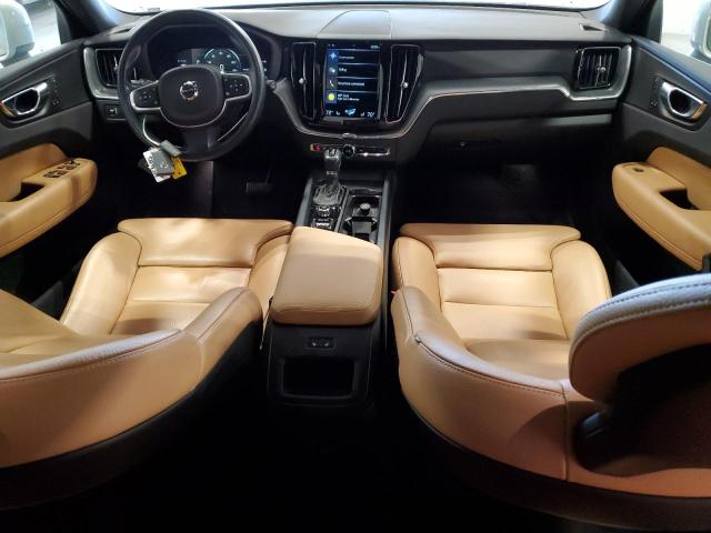 LYV102RK3KB192332 - 2019 VOLVO XC60 T5 WHITE photo 8