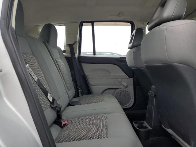 1J8FF47W57D426756 - 2007 JEEP COMPASS 银色 照片 11