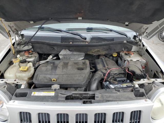 1J8FF47W57D426756 - 2007 JEEP COMPASS 银色 照片 12