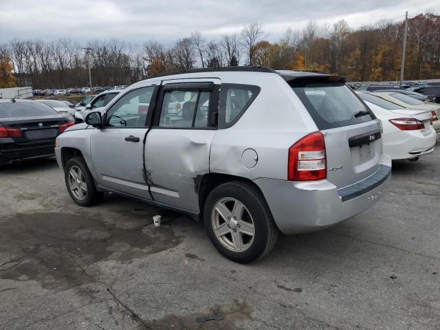 1J8FF47W57D426756 - 2007 JEEP COMPASS 银色 照片 2
