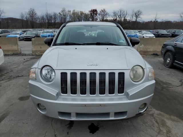 1J8FF47W57D426756 - 2007 JEEP COMPASS 银色 照片 5