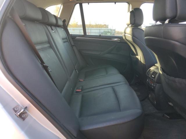 5UXZV4C5XCL746478 - 2012 BMW X5 XDRIVE35I SILVER photo 11