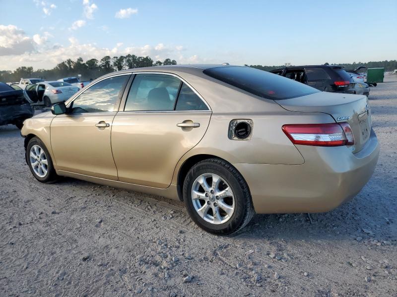 4T1BF3EK3AU103518 - 2010 TOYOTA CAMRY BASE TAN photo 2
