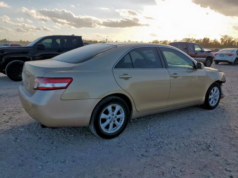 4T1BF3EK3AU103518 - 2010 TOYOTA CAMRY BASE TAN photo 3
