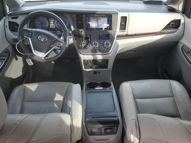 5TDYK3DC3FS594558 - 2015 TOYOTA SIENNA XLE 银色 照片 8