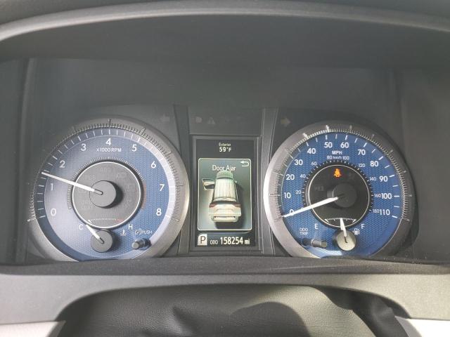 5TDYK3DC3FS594558 - 2015 TOYOTA SIENNA XLE 银色 照片 9