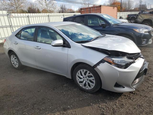 5YFBURHE3JP752168 - 2018 TOYOTA COROLLA L GRAY photo 4