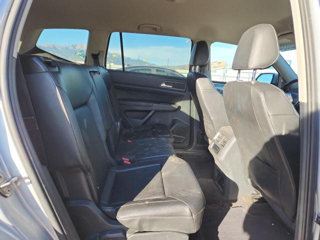 1V2KR2CA7JC524968 - 2018 VOLKSWAGEN ATLAS SE فضي صورة 11