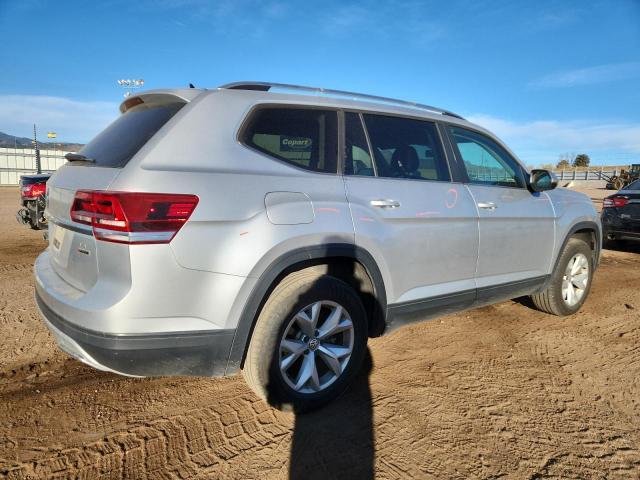 1V2KR2CA7JC524968 - 2018 VOLKSWAGEN ATLAS SE فضي صورة 3