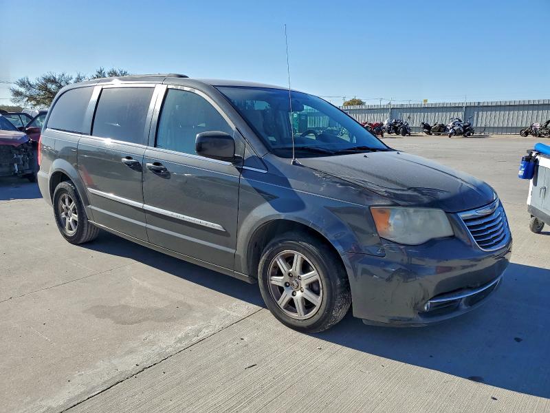 2C4RC1BG9CR116550 - 2012 CHRYSLER TOWN & COU TOURING CHARCOAL photo 4