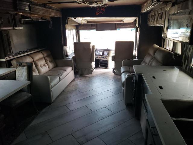 4UZACGFC3NCNS7232 - 2022 FREIGHTLINER CHASSIS XC ორფეროვანი ფოტო 5