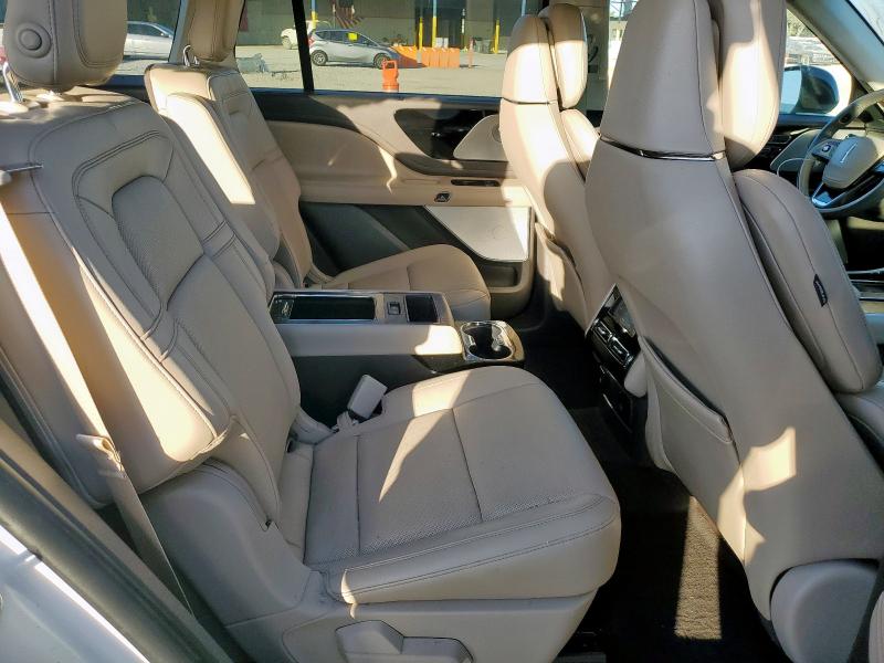 5LM5J7XC4LGL01337 - 2020 LINCOLN AVIATOR RESERVE Beyaz fotoğraf 11