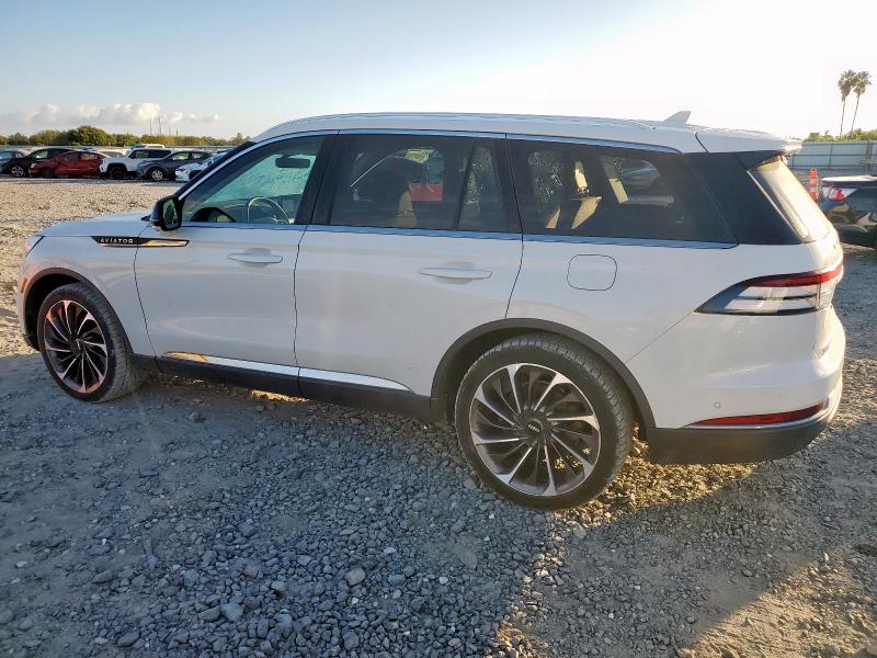 5LM5J7XC4LGL01337 - 2020 LINCOLN AVIATOR RESERVE Beyaz fotoğraf 2
