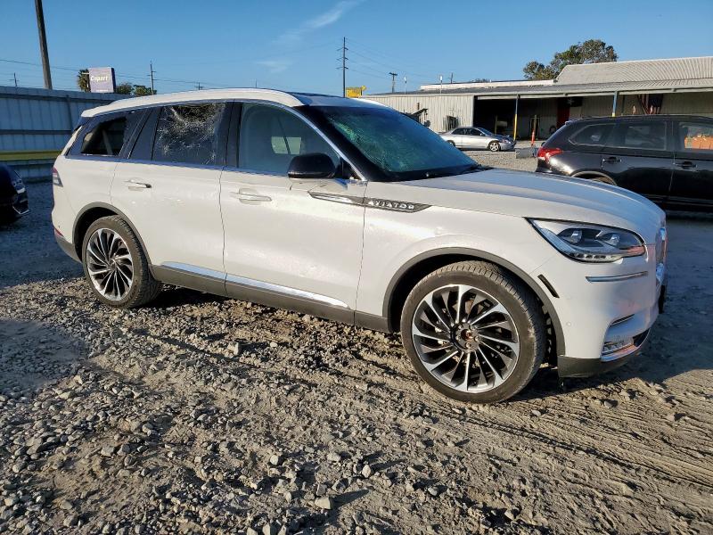 5LM5J7XC4LGL01337 - 2020 LINCOLN AVIATOR RESERVE Beyaz fotoğraf 4