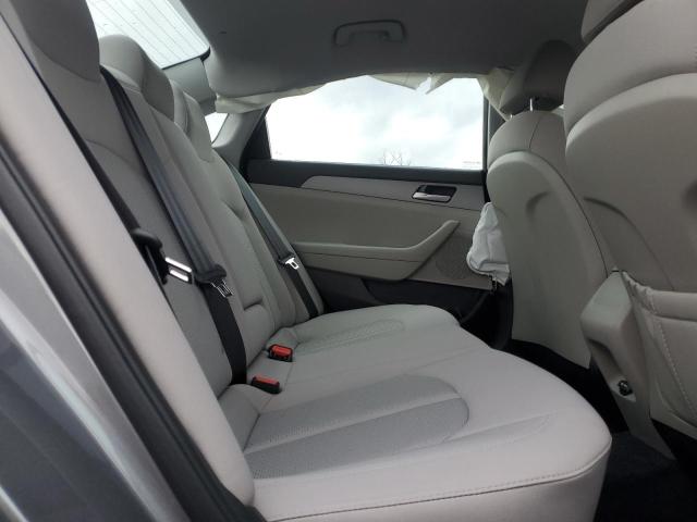 5NPE24AF1JH682689 - 2018 HYUNDAI SONATA SE ნაცრისფერი ფოტო 10