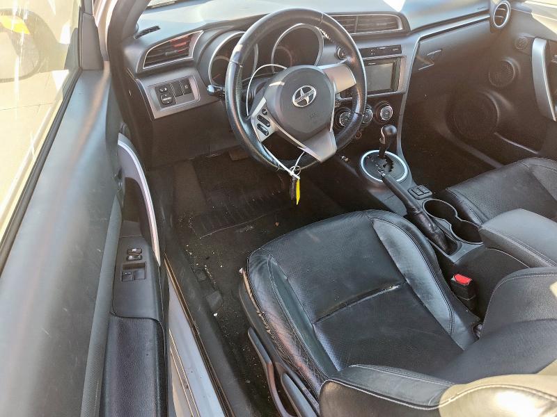 JTKJF5C73E3084760 - 2014 TOYOTA SCION TC SILVER photo 8