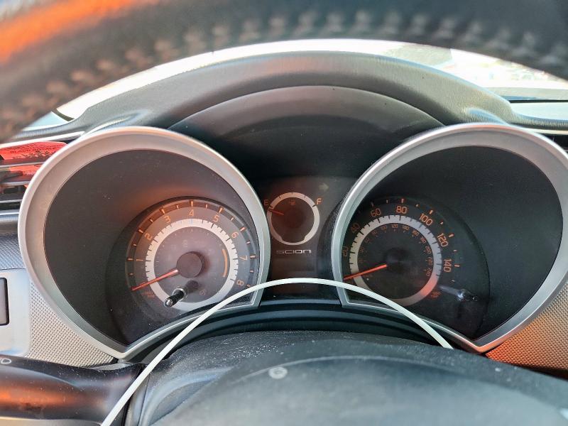 JTKJF5C73E3084760 - 2014 TOYOTA SCION TC SILVER photo 9