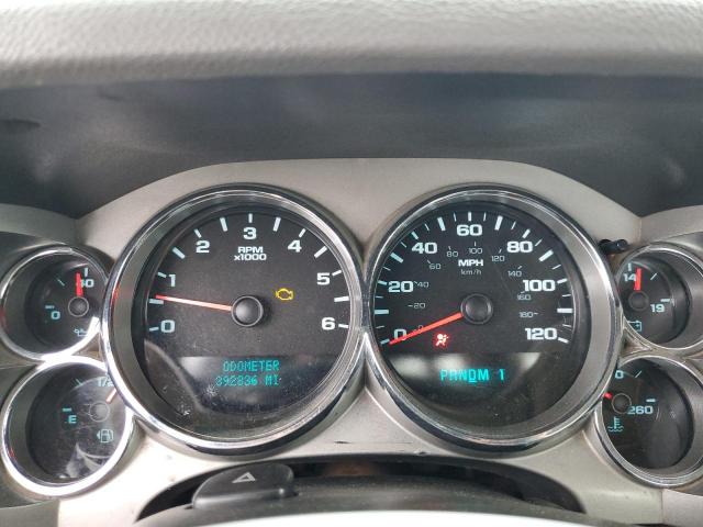 1GBHC24K88E102828 - 2008 CHEVROLET SILVERADO C2500 HEAVY DUTY WHITE photo 9