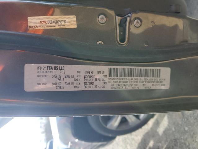 1C4NJDEB4GD799787 - 2016 JEEP COMPASS LATITUDE GRAY photo 13