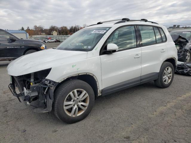 2016 VOLKSWAGEN TIGUAN S, 