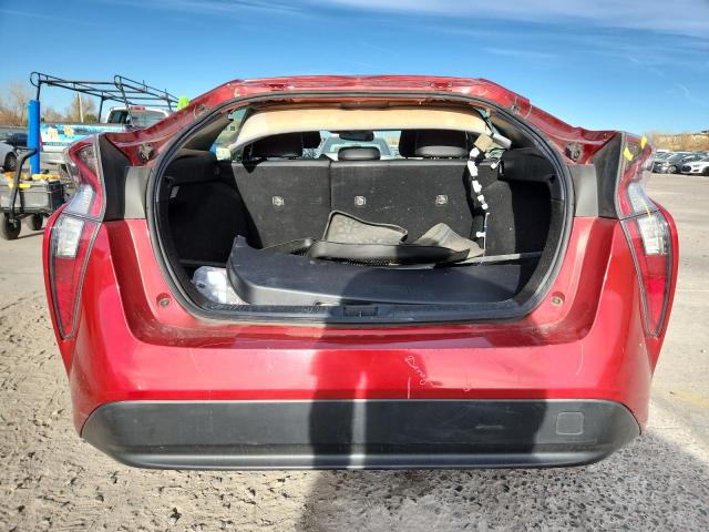 JTDKARFUXG3523815 - 2016 TOYOTA PRIUS 红色 照片 6