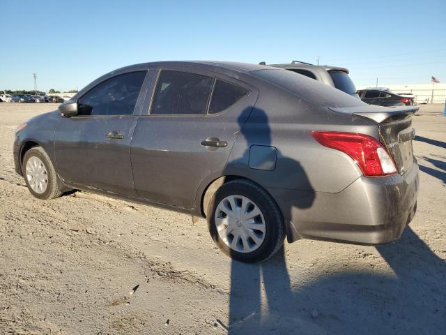 3N1CN7AP7GL856172 - 2016 NISSAN VERSA S 灰色 照片 2