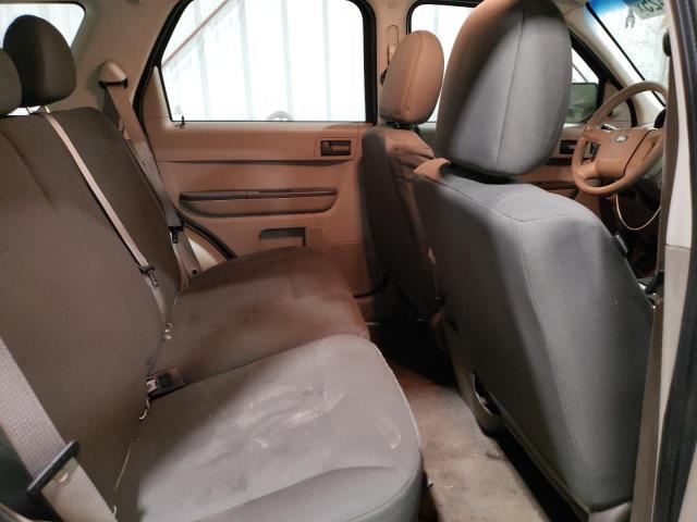 1FMCU9C77CKA51062 - 2012 FORD ESCAPE XLS WHITE photo 11