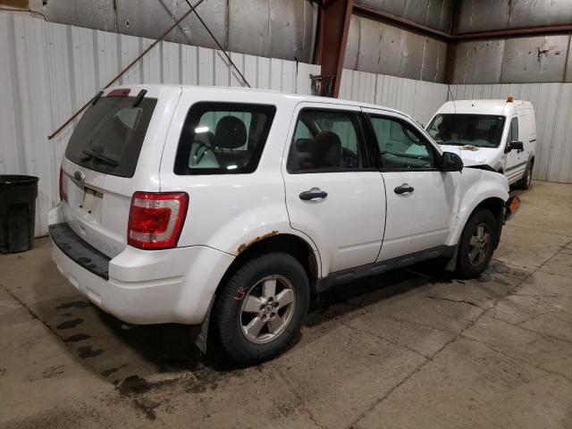 1FMCU9C77CKA51062 - 2012 FORD ESCAPE XLS WHITE photo 3