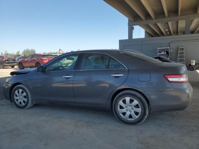 4T4BF3EK9BR172477 - 2011 TOYOTA CAMRY BASE გრაფიტი ფოტო 2